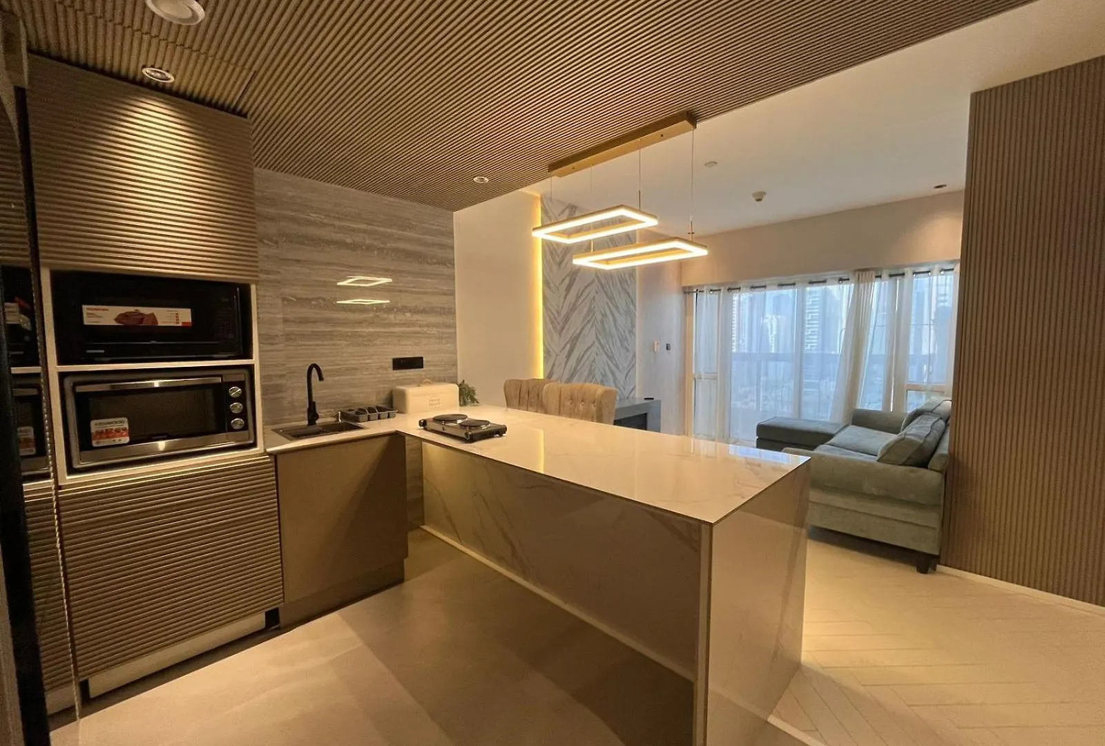 Dubai Gate 1 Apartment